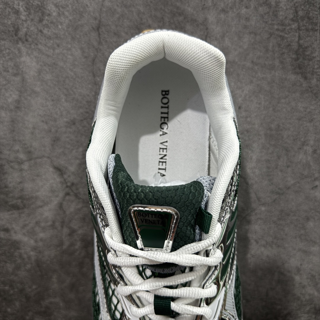 图片[8]-【纯原S版】BOTTEGA VENETA Orbit Runner BV葆蝶家时尚休闲王一博同款老爹鞋运动鞋 原版开发 一比一打造 相似度百分之99以上 市场一梯队级别品质 区别市场任何标文顶级品质版本 采用轻质科技网布面料 搭配几何图案设计橡胶外底 王炸系列 高版本 认准套包工艺 实际增高很多哦 还是一样显腿细非常nice 耐玩耐造 对标对版 套包鞋工艺 认准高版本 大底选用拼色TPU大底 配置原版包装 尺码：36 37 38 39 40 41 42 43 44 45 46 47-选品中心