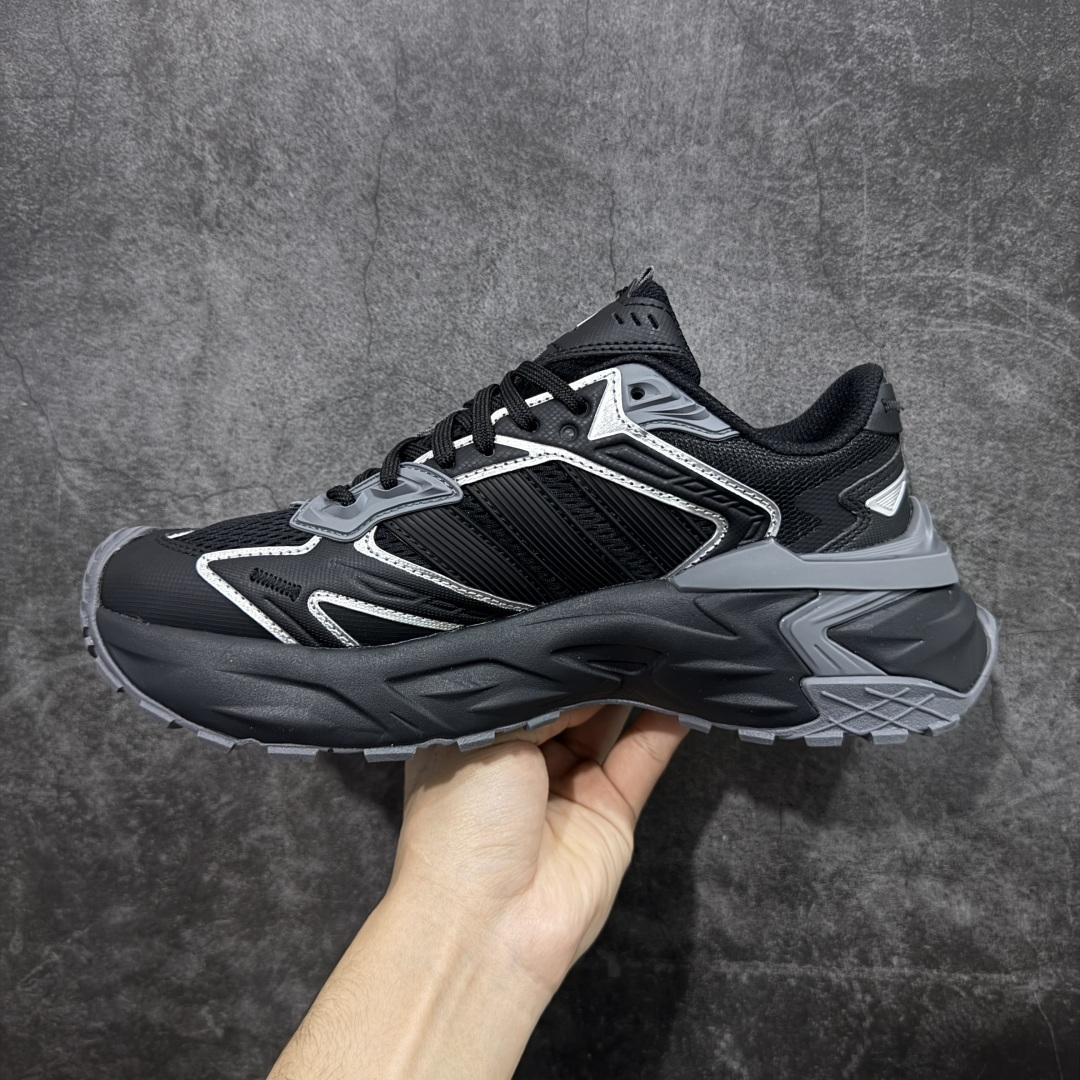 图片[2]-【升级版】Adidas XLG Storm Edge 阿迪复古透气休闲老爹鞋 黑灰 区别先行版 细节品质均有升级 鞋面由三明治网布制成 提供卓越的空气流通性能 中底使用品牌独有的Bounce缓震技术 帮助减少地面对关节的冲击力 提升整体的舒适性 鞋子的设计风格简约大气 同时兼顾功能性和美感 适用于各种场景 货号：JQ1666  尺码：36 36.5 37 38 38.5 39 40 40.5 41 42 42.5 43 44 44.5 45-选品中心