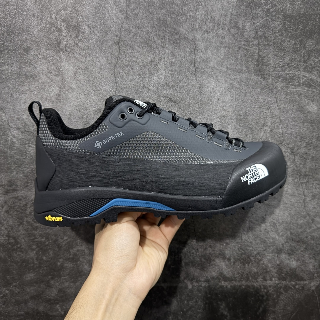 【莞产版本】TNF北面THE NORTH FACE Verto Alpine GORE-TEX® 舒适 防滑耐磨 低帮 生活休闲鞋 男款 鞋底采用Vibram黄金大底 专门为鞋底设计的橡胶以出色的耐磨性 良好的防滑性或得不少户外运动爱好者的喜欢 专业户外登山品牌（北面）The North Face自1966年创立，由两位热爱登山徒步的年轻登山者于美西旧金山开创，不断透过研发与创新，并且将最先进的技术结合在服装与鞋款设计，生产多种外型帅气且专业能力非常强的户外运动装备而备受欢迎 尺码：40 41 42 43 44 45-选品中心