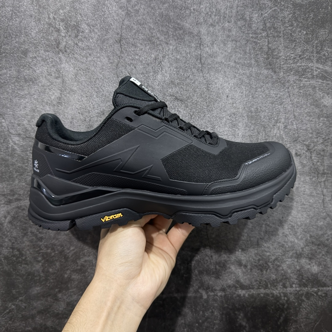 【莞产纯原版】凯乐石KAILAS 界山GTX 鞋带款户外运动 防滑耐磨防水 低帮 登山徒步鞋 男款 KAILAS凯乐石品牌是全球三大全系攀登品牌之一，于2003年创立于中国广州，致力于为有攀登梦想的户外运动员及爱好者，研发制造功能性专业装备，满足他们在极限环境下安全舒适的需求，凯乐石专注于科技面料的开发及专业功能设计，产品线覆盖登山、攀岩、徒步、越野跑山、露营、旅行等多项户外运动，通过运动员的测试反馈，不断进化迭代，产品荣获国内外大奖71座，发明专利21个，更突破性的自主研发攀登器械，打造出中国的攀登硬实力 尺码：38 39 40 41 42 43 44 45-选品中心