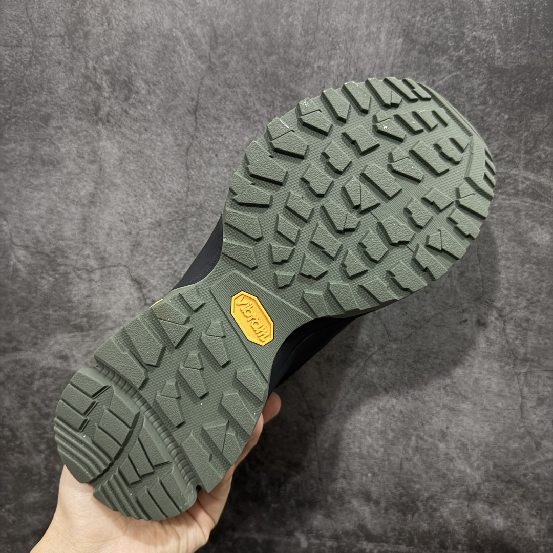 图片[9]-【莞产纯原版】凯乐石KAILAS 界山GTX 鞋带款户外运动 防滑耐磨防水 低帮 登山徒步鞋 男款 KAILAS凯乐石品牌是全球三大全系攀登品牌之一，于2003年创立于中国广州，致力于为有攀登梦想的户外运动员及爱好者，研发制造功能性专业装备，满足他们在极限环境下安全舒适的需求，凯乐石专注于科技面料的开发及专业功能设计，产品线覆盖登山、攀岩、徒步、越野跑山、露营、旅行等多项户外运动，通过运动员的测试反馈，不断进化迭代，产品荣获国内外大奖71座，发明专利21个，更突破性的自主研发攀登器械，打造出中国的攀登硬实力 尺码：38 39 40 41 42 43 44 45-选品中心