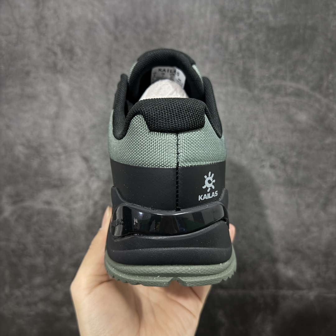 图片[4]-【莞产纯原版】凯乐石KAILAS 界山GTX 鞋带款户外运动 防滑耐磨防水 低帮 登山徒步鞋 男款 KAILAS凯乐石品牌是全球三大全系攀登品牌之一，于2003年创立于中国广州，致力于为有攀登梦想的户外运动员及爱好者，研发制造功能性专业装备，满足他们在极限环境下安全舒适的需求，凯乐石专注于科技面料的开发及专业功能设计，产品线覆盖登山、攀岩、徒步、越野跑山、露营、旅行等多项户外运动，通过运动员的测试反馈，不断进化迭代，产品荣获国内外大奖71座，发明专利21个，更突破性的自主研发攀登器械，打造出中国的攀登硬实力 尺码：38 39 40 41 42 43 44 45-选品中心