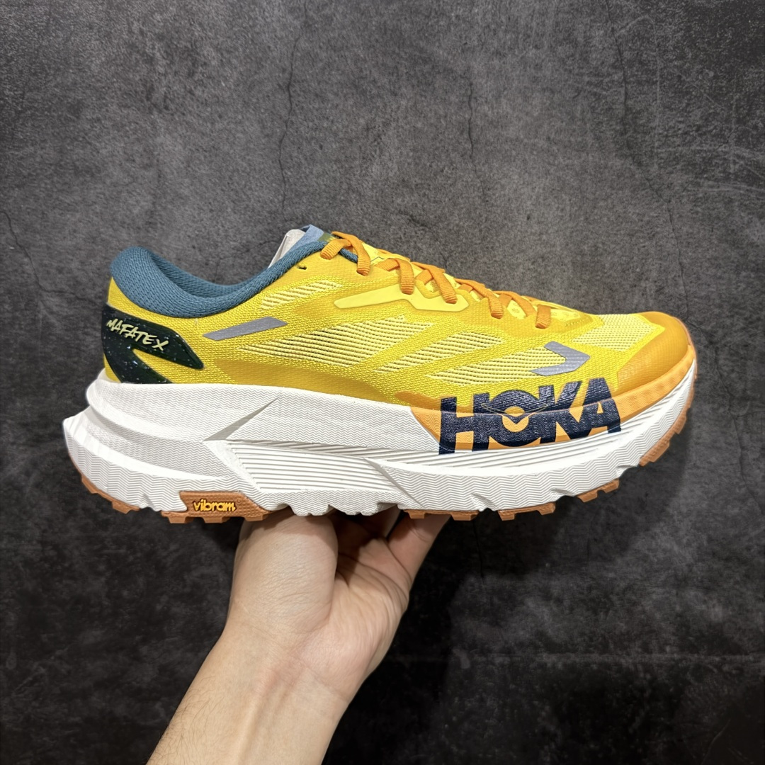 【纯原H版】HOKA ONE ONE Mafate X 时尚舒适 休闲跑步鞋 男女同款 玛法特 适百搭防滑耐磨低帮生活休闲鞋 知名纯原大厂出品 细节对版1比1 脚感同步原版 市场最高版本 HOKA ONE ONE是来自美国的跑步鞋知名品牌，创立于2009年，始终致力于为所有跑者提供更新、更好的跑步装备。相比常规跑鞋，HOKA ONE ONE特别研发使用性能独特的几何形跑鞋中底，此种鞋底更厚、更高、回弹性也更好，除了卓越的缓冲性能，它还能內各种阶段的跑者带来更具动感、更加稳定的跑步体验。HOKAONE ONE从设计之初就清楚意识到，要保证跑者步幅的均匀一致，双脚自然而然的运动至关重要。 尺码：36 36.5 37.5 38 38.5 39 40 40.5 41 42 42.5 43 44 44.5 45-选品中心