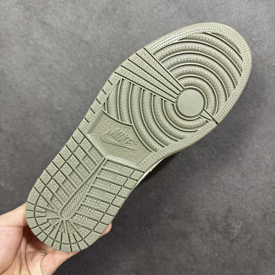 图片[9]-【定制版】Nike Jordan Air Jordan倒勾 “ 北面Supreme联名——墨绿猪八革” 高端定制 低帮 复古 减震 防滑 耐磨 篮球鞋 定制鞋盒 大厂纯原品质出货 超高清洁度 皮料切割干净无任何毛边 细节完美 货号：DM7866-128 尺码：36 36.5 37.5 38 38.5 39 40 40.5 41 42 42.5 43 44 44.5 45 编码：HXSB330340-选品中心