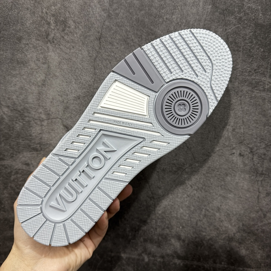 图片[9]-【XC版本】Louis Vuitton LV Trainer系列 新配色入库上架 市场货一堆的东西没必要做文案吹嘘 实拍如图 所见即所得 细节细揣摩 让你感受真正的好货 尺码：35 36 37 38 39 40 41 42 43 44 45 46-选品中心