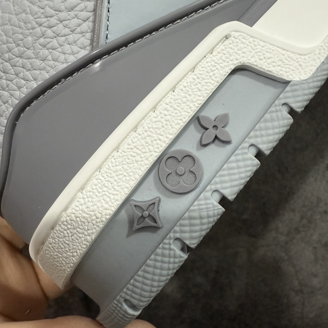 图片[3]-【XC版本】Louis Vuitton LV Trainer系列 新配色入库上架 市场货一堆的东西没必要做文案吹嘘 实拍如图 所见即所得 细节细揣摩 让你感受真正的好货 尺码：35 36 37 38 39 40 41 42 43 44 45 46-选品中心