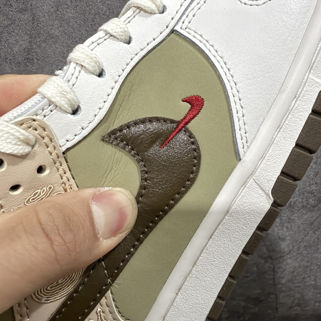 图片[4]-【CS版本】Nike SB Dunk Low“ 马年限定”周年高端定制 低帮休闲板鞋 大厂纯原品质出货 超高清洁度 皮料切割干净无任何毛边 细节完美 货号：IQ1118-220 尺码： 36 36.5 37.5 38 38.5 39 40 40.5 41 42 42.5 43 44 44.5 45 46-选品中心