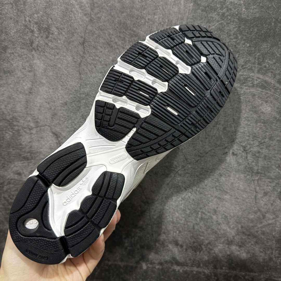 图片[9]-【纯原福利】阿迪达斯Adidas Originals Astir”Space Silver Grey“阿斯蒂尔系列老爹风复古透气缓震休闲运动慢跑鞋 GY5565 原楦开发版型，采用牛剖革组合透气网织布鞋面材质，搭载Torsion System抗扭转科技，市面正确4层组合鞋底部 尺码：36 36.5 37 41 42 42.5 43 44 44.5 45-选品中心