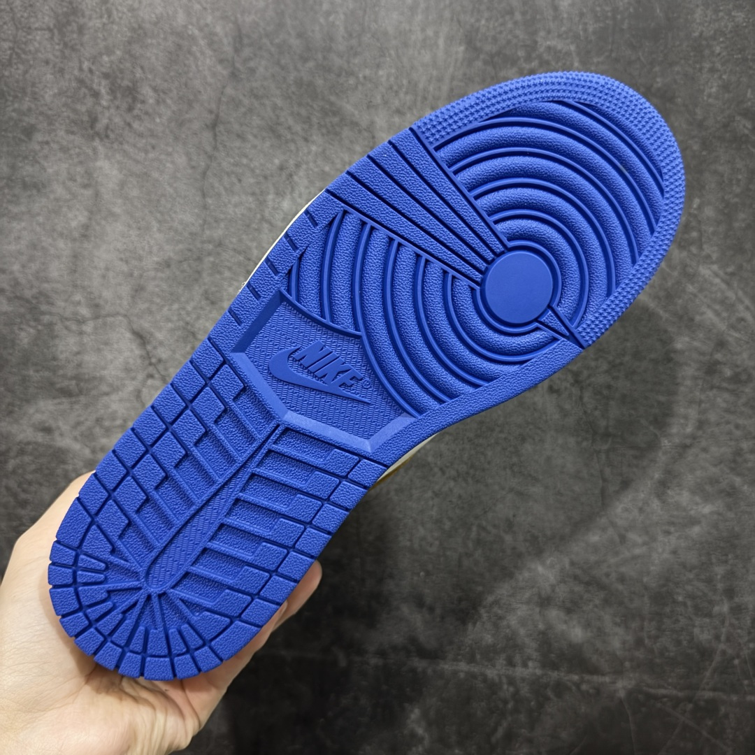 图片[9]-【RN版本】Union LA x Fragment Design x Air Jordan AJ1 Retro High NRG 藤原浩三方联名四色拼接灰 闪电白蓝红 IO7847-002 圈内最强系列 高端零售特供批次 产品品控稳定性领先行业 各方面均可对飙L版 良心定价不杀猪 SZ原厂全套原楦原纸板冲刀磨具开发 原厂皮料加持 原厂港宝加持定型后跟R度完美 同源原厂电绣 飞翼针数密度立体效果一致 百分百一致原鞋 原厂拉帮工艺 针距密度一致 后跟弧度收口自然不对折 极致一眼正品既视感 进口玻璃冲刀皮料裁剪零毛边 全鞋电脑针车工艺 品控清洁度最高QC检验标准 免检产品 原厂订购鞋盒、鞋标、防尘纸、鞋撑、鞋带 追求极致的原厂味道 尺码： 40 40.5 41 42 42.5 43 44 44.5 45 46 47.5-选品中心