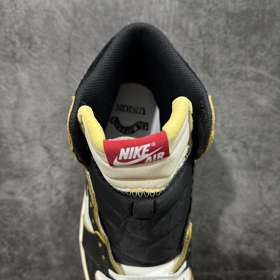 图片[8]-【RN版本】Union LA x Fragment Design x Air Jordan AJ1 Retro High NRG 藤原浩三方联名四色拼接灰 闪电白蓝红 IO7847-002 圈内最强系列 高端零售特供批次 产品品控稳定性领先行业 各方面均可对飙L版 良心定价不杀猪 SZ原厂全套原楦原纸板冲刀磨具开发 原厂皮料加持 原厂港宝加持定型后跟R度完美 同源原厂电绣 飞翼针数密度立体效果一致 百分百一致原鞋 原厂拉帮工艺 针距密度一致 后跟弧度收口自然不对折 极致一眼正品既视感 进口玻璃冲刀皮料裁剪零毛边 全鞋电脑针车工艺 品控清洁度最高QC检验标准 免检产品 原厂订购鞋盒、鞋标、防尘纸、鞋撑、鞋带 追求极致的原厂味道 尺码： 40 40.5 41 42 42.5 43 44 44.5 45 46 47.5-选品中心