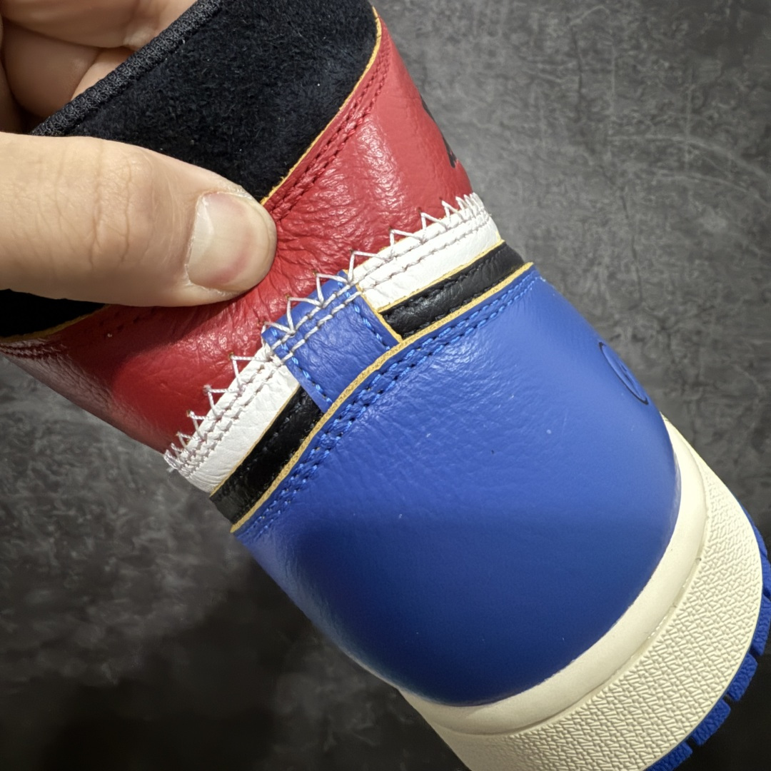 图片[2]-【RN版本】Union LA x Fragment Design x Air Jordan AJ1 Retro High NRG 藤原浩三方联名四色拼接灰 闪电白蓝红 IO7847-002 圈内最强系列 高端零售特供批次 产品品控稳定性领先行业 各方面均可对飙L版 良心定价不杀猪 SZ原厂全套原楦原纸板冲刀磨具开发 原厂皮料加持 原厂港宝加持定型后跟R度完美 同源原厂电绣 飞翼针数密度立体效果一致 百分百一致原鞋 原厂拉帮工艺 针距密度一致 后跟弧度收口自然不对折 极致一眼正品既视感 进口玻璃冲刀皮料裁剪零毛边 全鞋电脑针车工艺 品控清洁度最高QC检验标准 免检产品 原厂订购鞋盒、鞋标、防尘纸、鞋撑、鞋带 追求极致的原厂味道 尺码： 40 40.5 41 42 42.5 43 44 44.5 45 46 47.5-选品中心