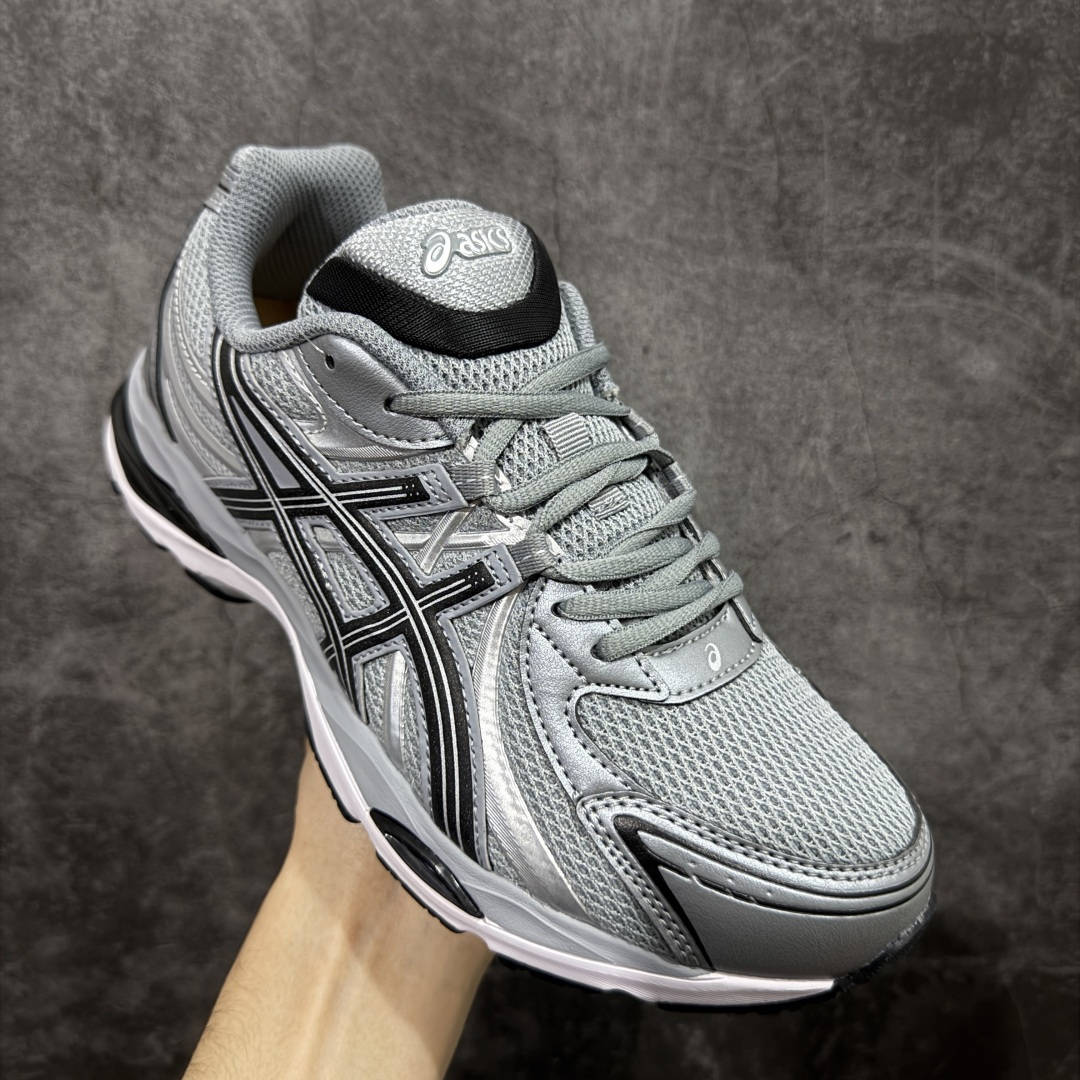 图片[3]-【公司级】Asics/亚瑟士 Gel Sekiran 防滑耐磨 缓震回弹 舒适轻便 支撑 跑鞋 ASICS的亚瑟士运动风尚系列又带来了新的惊喜，Gel Sekiran（凝胶赤炼）运动跑步鞋。这款鞋的设计灵感来自21世纪头十年和第二个十年发布的多款经典跑鞋，包括Gel Nimbus 13、Gel Cumulus 12和Gel Cumulus 17。经典鞋型的细节被巧妙地融入到这款鞋的覆面图案和网面构造中。而鞋底部分则采用了Gel Cumulus 17的鞋底系统，与复古风格的鞋面形成鲜明对比。中底采用FF BLAST™ PLUS ECO缓震材料，提供云感体验；TPU弹性体增强脚趾灵活性，橡胶发泡技术提升回弹性能。适用场景：大体重跑者或需要额外缓震支持的训练场景。 尺码： 36-45含半码 编码： AYB250260-选品中心