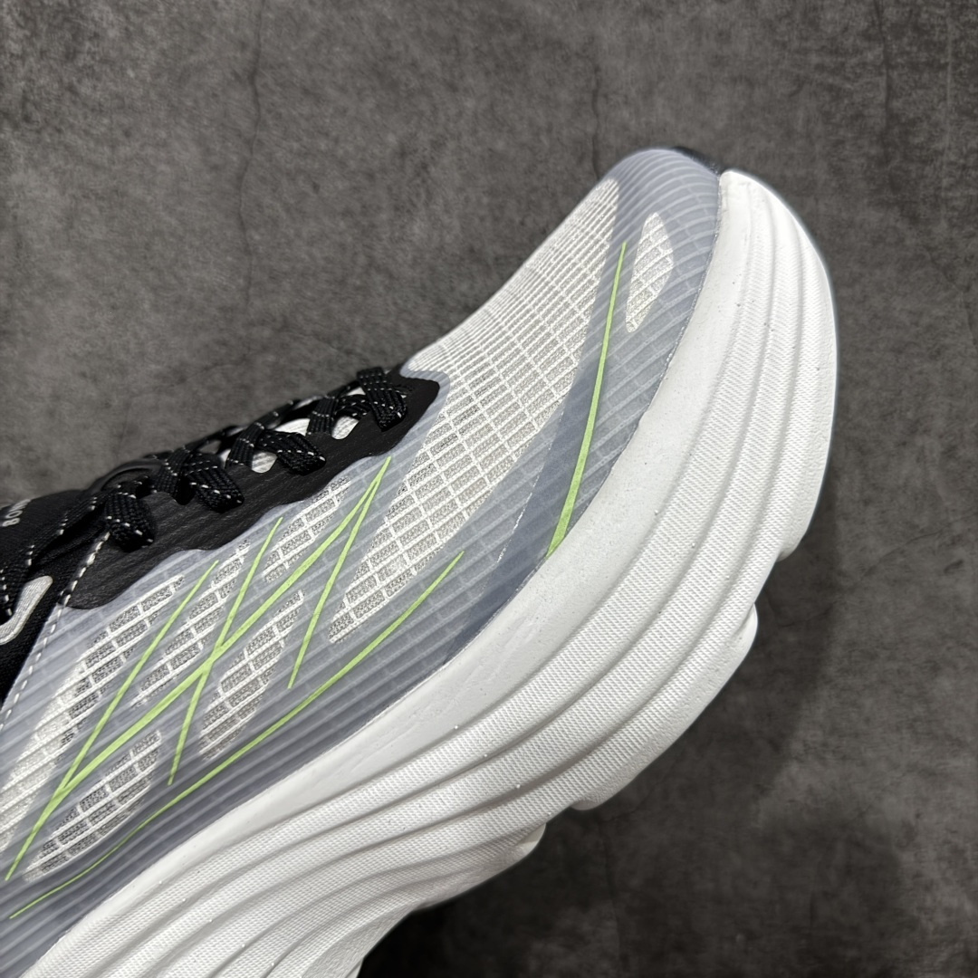 图片[6]-【纯原H版】Hoka Bondi 8 TS Caged 邦迪8 网面透气跑步鞋 1155391 全新外贸订单出货 原材料原数据打造 邦代八代缓震网面耐磨低帮跑步鞋 原始的 Bondi 缓震和线条在这里 提供该特许经营权众所周知的柔软、平衡的乘坐体验 Bondi 使用加长的摇杆微调几何形状 以获得更大的加速度 尺码： 36 36.5 37 38 38.5 39 40 40.5 41 42 42.5 43 44 44.5 45-选品中心