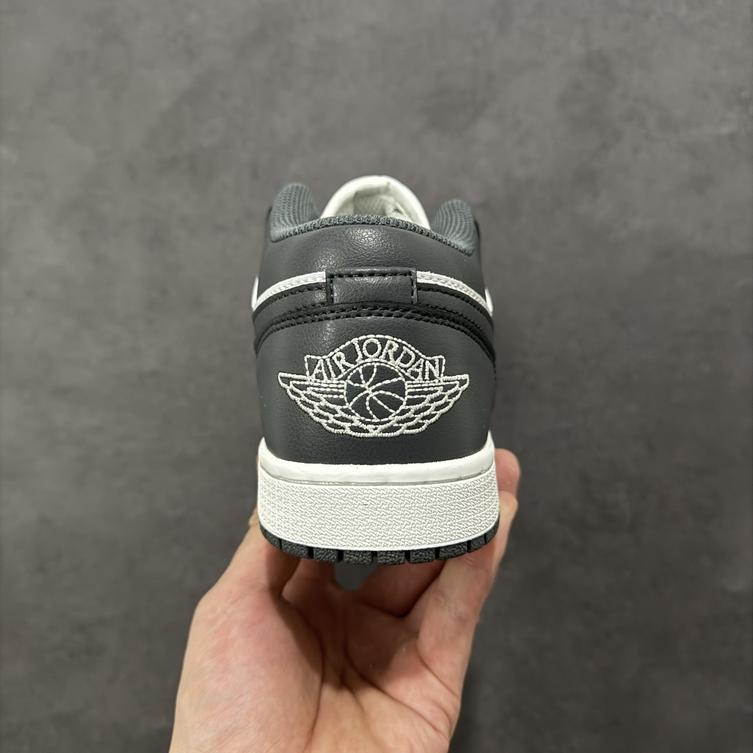 图片[4]-【H11版本】耐克Nike Air Jordan 1 AJ1经典复古经典低帮百搭文化篮球鞋 553558-044 公司级真标半码制#原档案原数据开发版型#采用荔枝纹头层皮革鞋面材质#原厂立体填充鞋舌海绵#中底注胶孔及缜密中底拉帮工艺#原数据开发模具大底 尺码：35.5 36 36.5 37.5 38 38.5 39 40 40.5 41 42 42.5 43 44 44.5 45 46 47.5 编码：H11B270280-选品中心