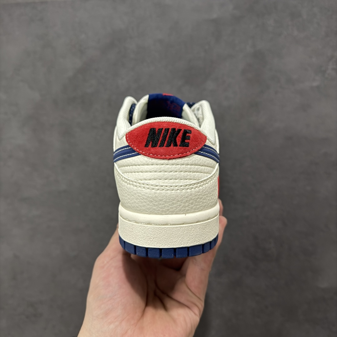 图片[4]-【定制版】Nike SB Dunk Low“ Supreme联名—马年限定” 周年高端定制 低帮休闲板鞋 定制鞋盒 大厂纯原品质出货 超高清洁度 皮料切割干净无任何毛边 细节完美 货号：FC7688-204 尺码：36 36.5 37.5 38 38.5 39 40 40.5 41 42 42.5 43 44 44.5 45 编码：HXSB330340-选品中心