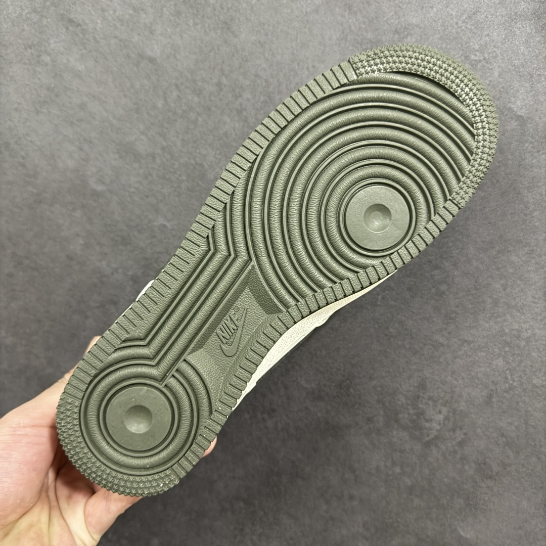 图片[9]-【定制版】公司级NIke Air Force 1 \’07 Low “NIKE-树纹墨绿”空军一号 低帮 运动鞋 休闲鞋 折边针车 工艺难度大 原楦头原纸板 原装鞋盒 定制五金配件 内置全掌气垫 原厂鞋底 货号：SM6668-125 尺码：36 36.5 37.5 38 38.5 39 40 40.5 41 42 42.5 43 44 44.5 45 编码：HXSA310320-选品中心