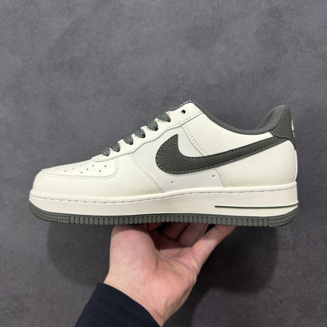 图片[2]-【定制版】公司级NIke Air Force 1 \’07 Low “NIKE-树纹墨绿”空军一号 低帮 运动鞋 休闲鞋 折边针车 工艺难度大 原楦头原纸板 原装鞋盒 定制五金配件 内置全掌气垫 原厂鞋底 货号：SM6668-125 尺码：36 36.5 37.5 38 38.5 39 40 40.5 41 42 42.5 43 44 44.5 45 编码：HXSA310320-选品中心