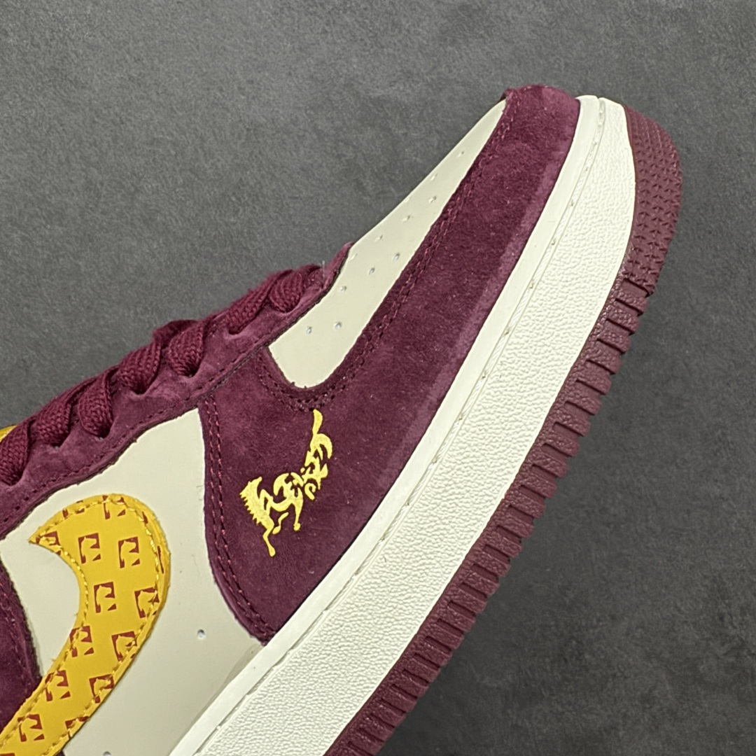 图片[5]-【定制版】马年限定限量发售高端定制 Nike Air Force 1 \’07 Low “马年限定联名—— 酒红金钩” 高端定制 低帮休闲板鞋 定制鞋盒 大厂纯原品质出货 超高清洁度 皮料切割干净无任何毛边 细节完美 货号：KD1688-003 尺码：36 36.5 37.5 38 38.5 39 40 40.5 41 42 42.5 43 44 44.5 45 编码：HXSB310320-选品中心