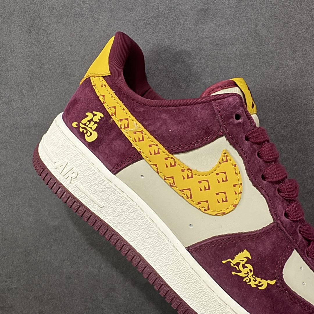 图片[6]-【定制版】马年限定限量发售高端定制 Nike Air Force 1 \’07 Low “马年限定联名—— 酒红金钩” 高端定制 低帮休闲板鞋 定制鞋盒 大厂纯原品质出货 超高清洁度 皮料切割干净无任何毛边 细节完美 货号：KD1688-003 尺码：36 36.5 37.5 38 38.5 39 40 40.5 41 42 42.5 43 44 44.5 45 编码：HXSB310320-选品中心