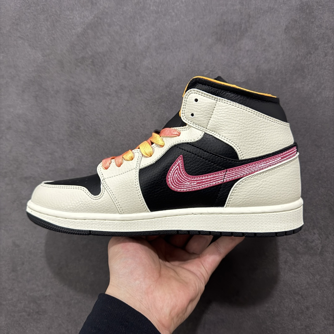 图片[2]-【K版纯原】Air Jordan AJ1 MID 中帮 IB7007-107 全新流水线出品 市场第二梯队最强版 全部原鞋开发 原楦原纸板开发 全鞋电脑针车 原厂内置全掌气垫 原盒内在原标 唯一Zp原版鞋带绑法 免检产品 全新2022版型 全头层皮料 完美零毛边处理 原厂配置全掌气垫 价格定位良心 新配色陆续出货 尺码：36-46-选品中心
