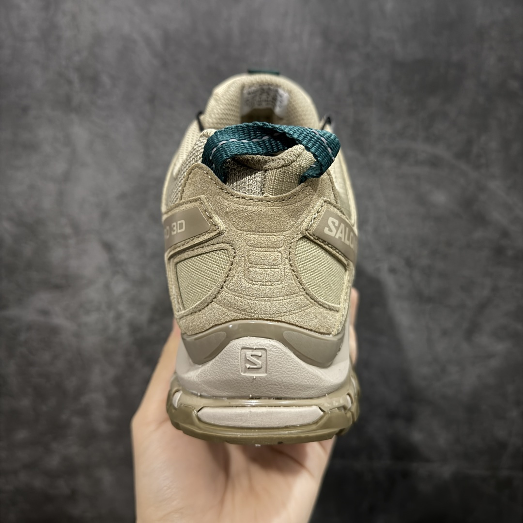 图片[4]-【纯原W1版】SALOMON XA Pro 3D 卡其绿491279 萨洛蒙潮流越野机能户外功能鞋 纯原外贸平台特供订单 耗时半年巨作 全套原纸板楦头开发 原厂特供网布配套加持 确保原汁原味 完美呈现版型 原档数据独家私模五层组合大底 男女鞋同步官方开发 原装Ortholite轻量化鞋垫 中底布带钢印编号 原厂TPU锁扣 进口港宝加持 后跟自然饱满 还原公司包裹性 鞋面采用SENSIFT贴合技术 全方位贴合包裹脚型 鞋跟部鞋底牵引设计 提供强大的抓地性能 更适应野外崎岖不平的道路 其3D ADVANCED CHASSIS底盘 材料轻量大化 钉齿设计更具稳定性 防护性 鞋底易磨损区运用CONTAGRIP高耐磨材料 应对城市硬质路面长距离跑考验 尺码：36 36.5 37.5 38 38.5 39 40 40.5 41 42 42.5 43 44 44.5 45-选品中心