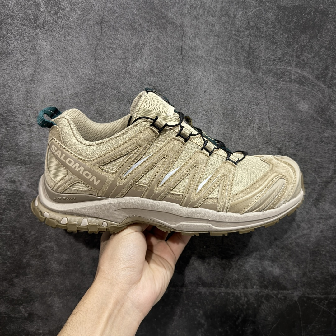 【纯原W1版】SALOMON XA Pro 3D 卡其绿491279 萨洛蒙潮流越野机能户外功能鞋 纯原外贸平台特供订单 耗时半年巨作 全套原纸板楦头开发 原厂特供网布配套加持 确保原汁原味 完美呈现版型 原档数据独家私模五层组合大底 男女鞋同步官方开发 原装Ortholite轻量化鞋垫 中底布带钢印编号 原厂TPU锁扣 进口港宝加持 后跟自然饱满 还原公司包裹性 鞋面采用SENSIFT贴合技术 全方位贴合包裹脚型 鞋跟部鞋底牵引设计 提供强大的抓地性能 更适应野外崎岖不平的道路 其3D ADVANCED CHASSIS底盘 材料轻量大化 钉齿设计更具稳定性 防护性 鞋底易磨损区运用CONTAGRIP高耐磨材料 应对城市硬质路面长距离跑考验 尺码：36 36.5 37.5 38 38.5 39 40 40.5 41 42 42.5 43 44 44.5 45-选品中心