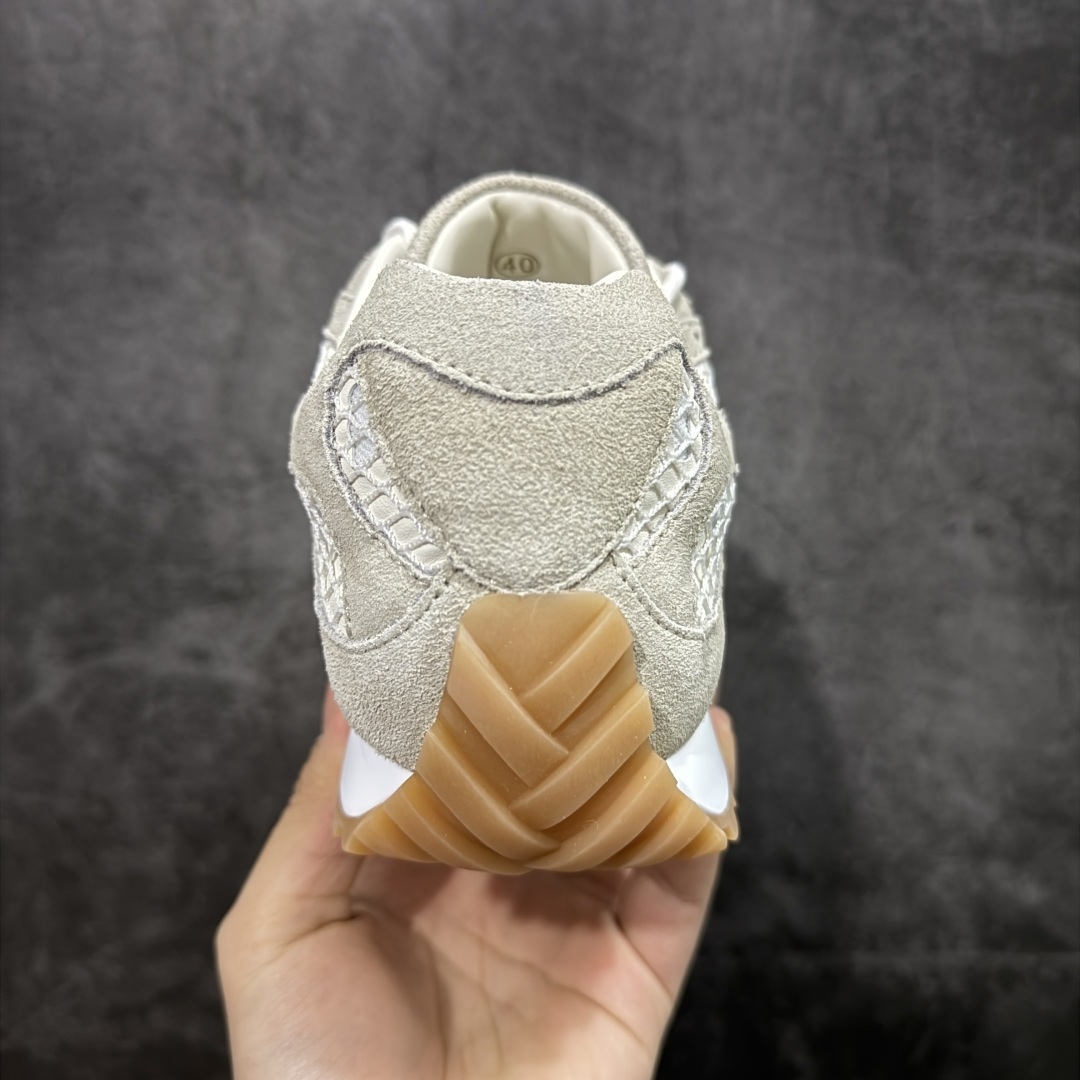 图片[4]-【纯原M版】BOTTEGA VENETA Orbit Runner BV葆蝶家时尚休闲王一博同款老爹鞋运动鞋 原版开发 一比一打造 相似度百分之99以上 市场一梯队级别品质 区别市场任何标文顶级品质版本 采用轻质科技网布面料 搭配几何图案设计橡胶外底 王炸系列 高版本 认准套包工艺 实际增高很多哦 还是一样显腿细非常nice 耐玩耐造 对标对版 套包鞋工艺 认准高版本 大底选用拼色TPU大底 配置原版包装 尺码：35 36 37 38 39 40 41 42 43 44 45-选品中心