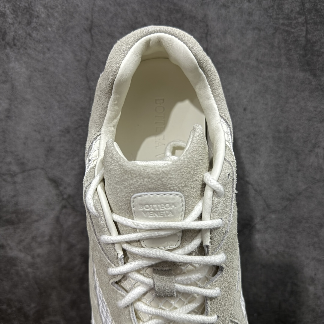 图片[8]-【纯原M版】BOTTEGA VENETA Orbit Runner BV葆蝶家时尚休闲王一博同款老爹鞋运动鞋 原版开发 一比一打造 相似度百分之99以上 市场一梯队级别品质 区别市场任何标文顶级品质版本 采用轻质科技网布面料 搭配几何图案设计橡胶外底 王炸系列 高版本 认准套包工艺 实际增高很多哦 还是一样显腿细非常nice 耐玩耐造 对标对版 套包鞋工艺 认准高版本 大底选用拼色TPU大底 配置原版包装 尺码：35 36 37 38 39 40 41 42 43 44 45-选品中心