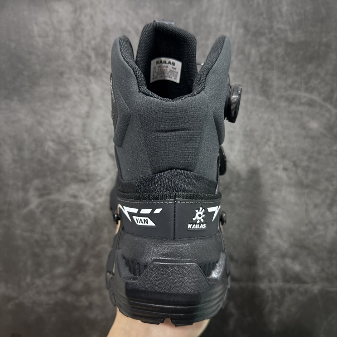 图片[4]-【绿x版本】KAILAS YAN GTX HIGH 凯乐石运动户外舒适时尚防滑防水透气高帮登山徒步鞋 KS2432141 KAILAS凯乐石品牌是全球三大全系攀登品牌之一，于2003年创立于中国广州，致力于为有攀登梦想的户外运动员及爱好者，研发制造功能性专业装备，满足他们在极限环境下安全舒适的需求，凯乐石专注于科技面料的开发及专业功能设计，产品线覆盖登山、攀岩、徒步、越野跑山、露营、旅行等多项户外运动，通过运动员的测试反馈，不断进化迭代，产品荣获国内外大奖71座，发明专利21个，更突破性的自主研发攀登器械，打造出中国的攀登硬实力。 尺码： 39-46 无半码-选品中心