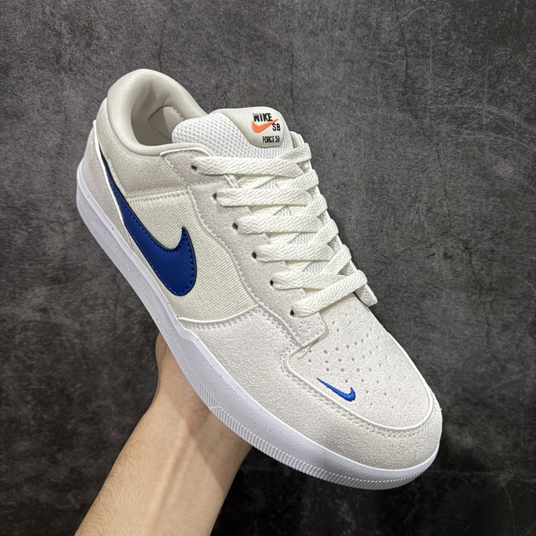 图片[3]-【公司级】Nike SB Force 58 是一款结合了经典篮球元素与滑板功能的鞋款。鞋身采用帆布、麂皮与冲孔细节，致敬传统篮球风格，呈现出复古又时尚的外观。加厚鞋舌设计提升穿着舒适度，内侧弹性衬布提供稳固贴合感，即使鞋带松脱也能保持鞋子贴合脚型。全新杯式外底设计兼顾耐久性与灵活性，减少磨合时间，提升滑板体验。鞋底Tri-Star纹理提供出色的抓地力和灵敏脚感。 货号：CZ2959-007 尺码：36 36.5 37.5 38 38.5 39 40 40.5 41 42 42.5 43 44 45 编码：XSB220230-选品中心