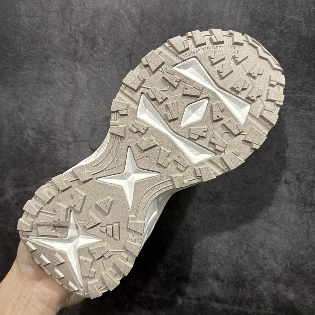 图片[9]-【升级版】Adidas XLG Storm Edge 阿迪复古透气休闲老爹鞋 浅咖 区别先行版 细节品质均有升级 鞋面由三明治网布制成 提供卓越的空气流通性能 中底使用品牌独有的Bounce缓震技术 帮助减少地面对关节的冲击力 提升整体的舒适性 鞋子的设计风格简约大气 同时兼顾功能性和美感 适用于各种场景 货号：KK1003  尺码：36 36.5 37 38 38.5 39 40 40.5 41 42 42.5 43 44 44.5 45-选品中心