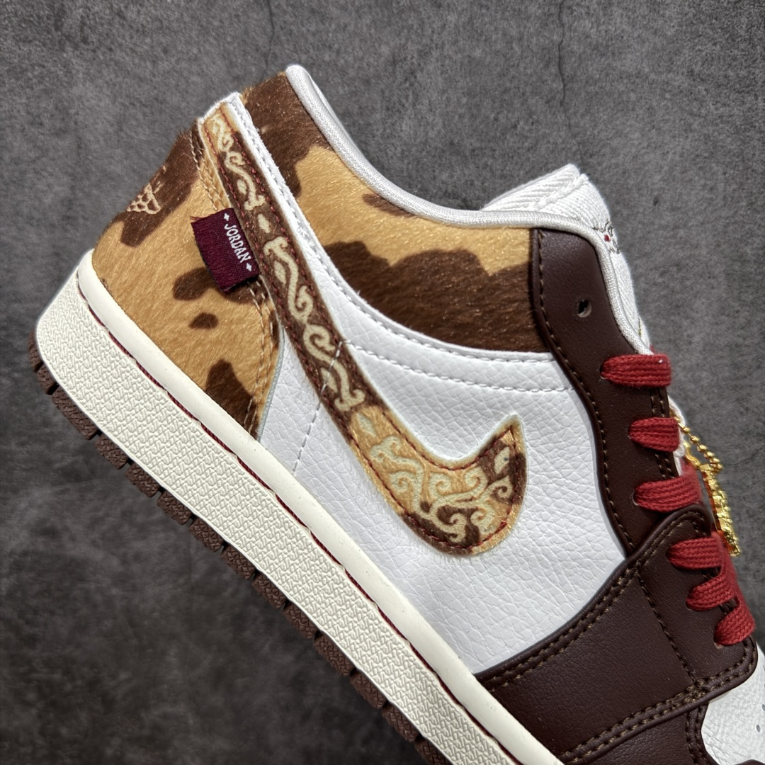 图片[7]-【KZ纯原】Nike Air Jordan 1 LOW CNY AJ1 乔一 马年限定 新年款 精致防滑 低帮复古篮球鞋 男女同款 棕褐色 货号：IQ5321-121 尺码：35.5 36 36.5 37.5 38 38.5 39 40 40.5 41 42 42.5 43 44 45 46 47.5-选品中心