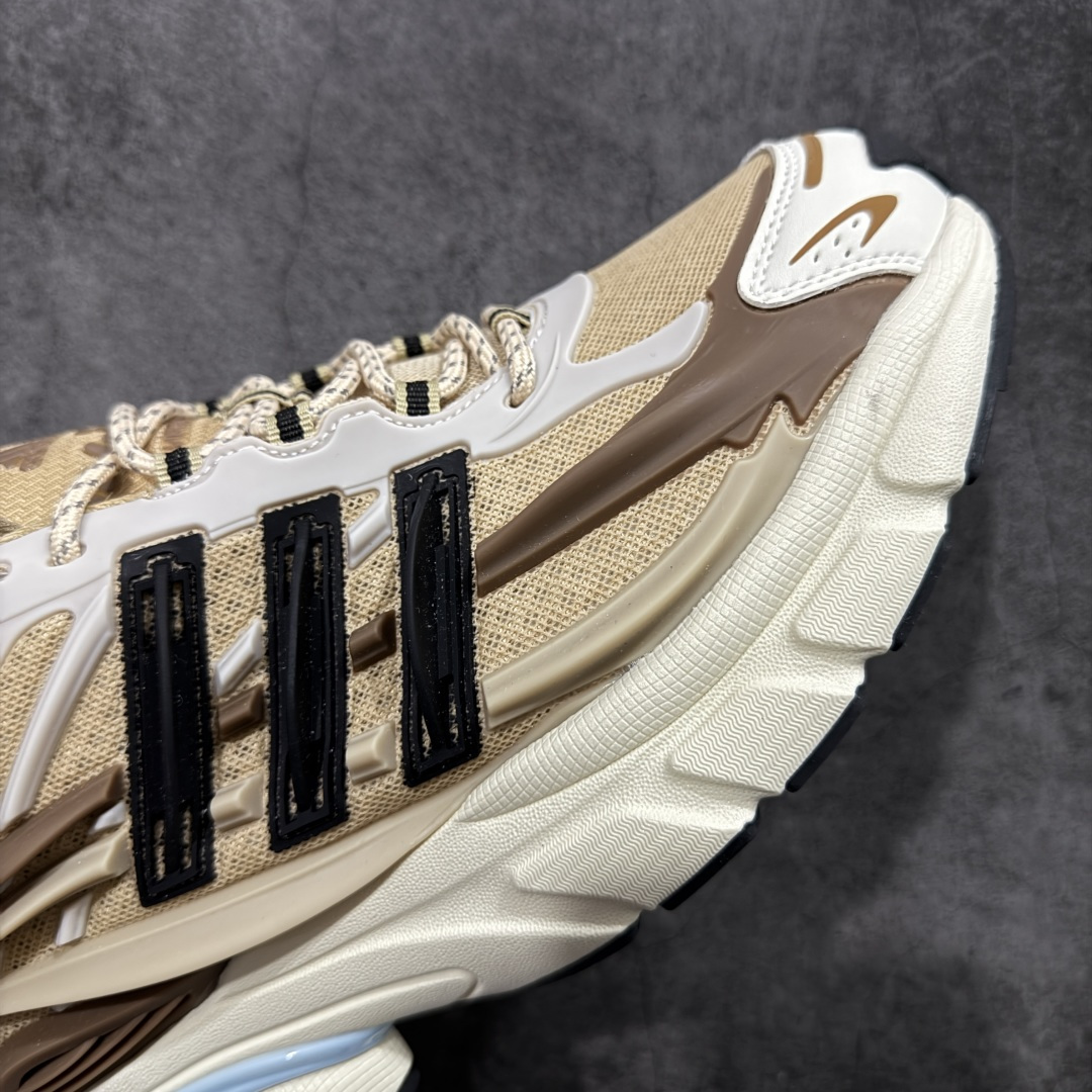 图片[6]-【纯原版】外贸爆款 Pharrell x AD Adistar Jellyfish 联名款低帮复古风老爹鞋水母鞋 JP9277 未来科技感十足 以3D风格焕新演绎标志性三条纹 为造型添上点睛之笔 金属质感视觉效果TPU自带哑光反射 非常的细节 最大的亮点无疑是鞋屁股 大块的tpu包裹 让增高的大底不再突兀 更显腿长脚细 尺码：36 36.5 37 38 38.5 39 40 40.5 41 42 42.5 43 44 44.5 45 46 47-选品中心