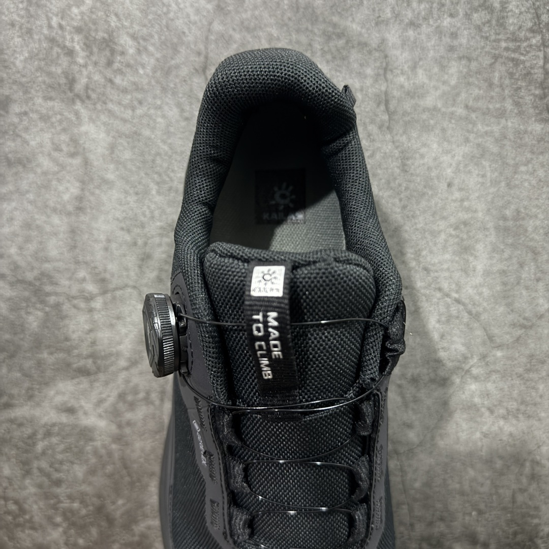 图片[8]-【GX纯原】凯乐石KAILAS 界山 GTX BOA 旋钮 舒适简约经典登山 防滑耐磨防水 低帮 徒步鞋 市面唯一正确防泼水防水面料 正确防水内里布 真正做到内外防水 区别市场假防水 鞋面材质：运用耐磨防砂网布，能防止沙石进入鞋内，同时具备良好的透气性，可让脚部保持干爽。 \\t鞋底性能：搭载Vibram防滑耐磨大底，有出色的抓地力，仿鲨齿纹路设计，能应对各种复杂路面；鞋底还能提供良好的稳定性和支撑力，减少脚部疲劳。 \\t防水技术：采用FILTERTEC防水透气技术，防水指数高达8000mm H₂O，能有效防止雨水渗透，同时能保持脚面干爽。 \\t细节设计：鞋头采用橡胶防撞包边，保护脚趾免受伤害；鞋舌一体式设计，防止碎石泥沙进入；采用亚洲人脚型鞋楦设计，配合中腰包裹，提高舒适性。 适用场景：适合多日或单日轻装徒步，也可用于城市通勤，是一双兼顾户外与日常穿着的多功能鞋子。 尺码：39-45 带半码-选品中心