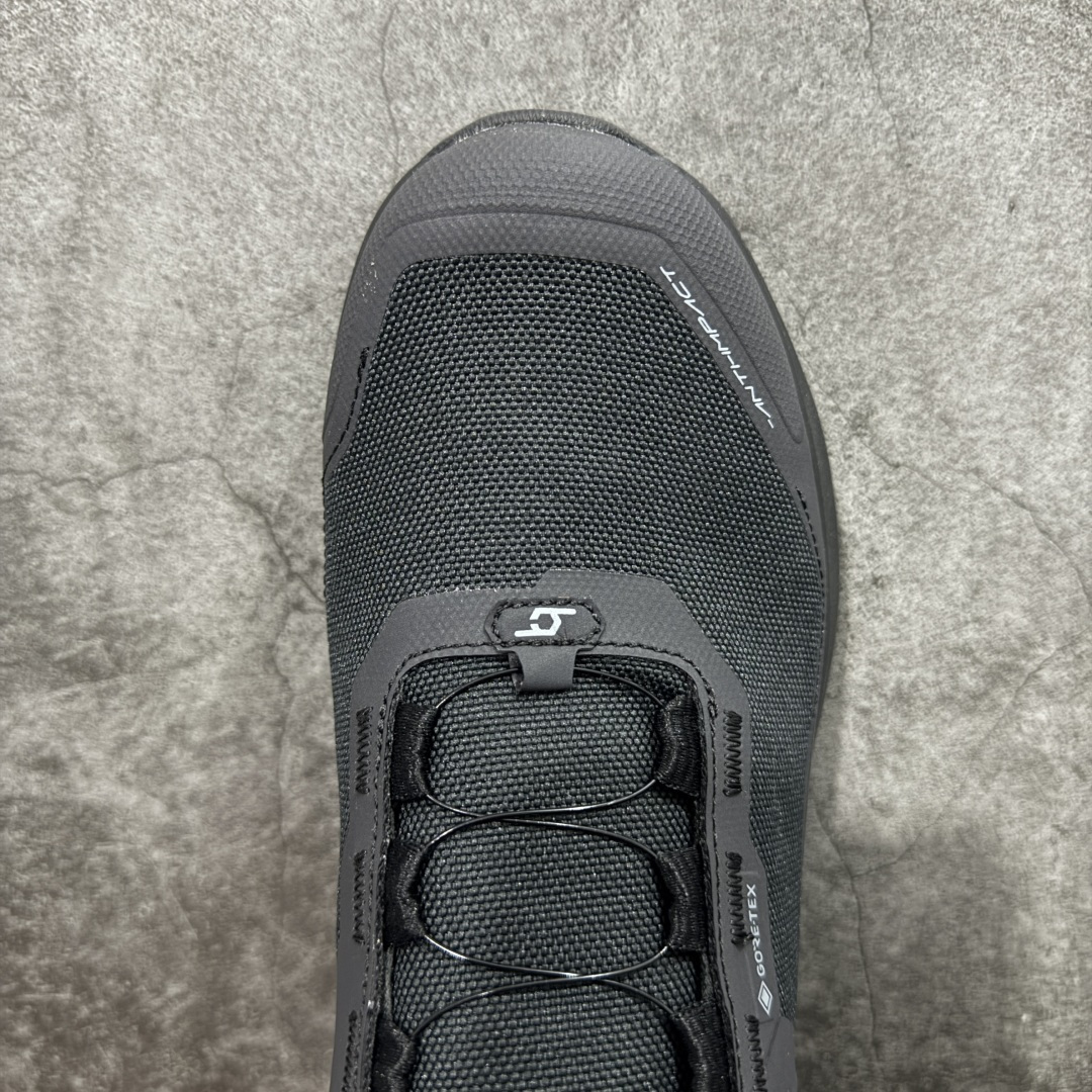 图片[5]-【GX纯原】凯乐石KAILAS 界山 GTX BOA 旋钮 舒适简约经典登山 防滑耐磨防水 低帮 徒步鞋 市面唯一正确防泼水防水面料 正确防水内里布 真正做到内外防水 区别市场假防水 鞋面材质：运用耐磨防砂网布，能防止沙石进入鞋内，同时具备良好的透气性，可让脚部保持干爽。 \\t鞋底性能：搭载Vibram防滑耐磨大底，有出色的抓地力，仿鲨齿纹路设计，能应对各种复杂路面；鞋底还能提供良好的稳定性和支撑力，减少脚部疲劳。 \\t防水技术：采用FILTERTEC防水透气技术，防水指数高达8000mm H₂O，能有效防止雨水渗透，同时能保持脚面干爽。 \\t细节设计：鞋头采用橡胶防撞包边，保护脚趾免受伤害；鞋舌一体式设计，防止碎石泥沙进入；采用亚洲人脚型鞋楦设计，配合中腰包裹，提高舒适性。 适用场景：适合多日或单日轻装徒步，也可用于城市通勤，是一双兼顾户外与日常穿着的多功能鞋子。 尺码：39-45 带半码-选品中心