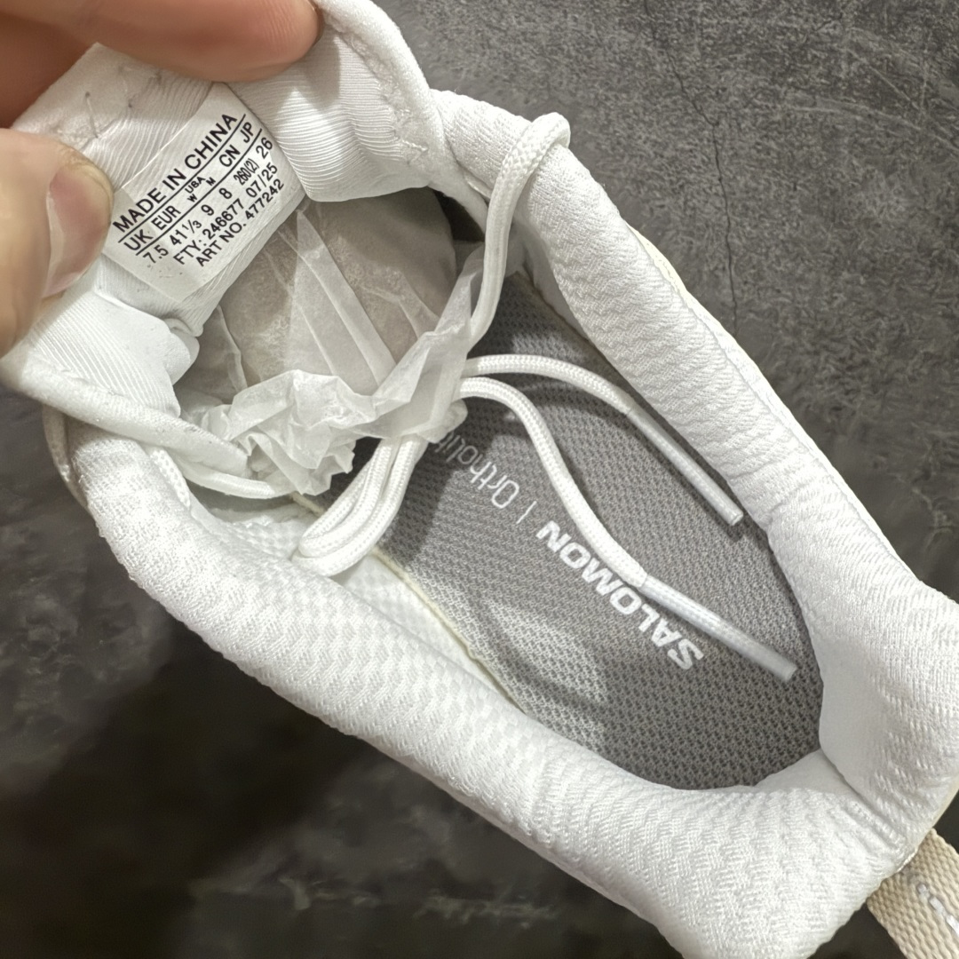 图片[7]-【巅峰升级版】 Salomon XT-6 Expanse 二代 香草色 477242 萨洛蒙复古潮流户外机能登山跑鞋 纯原外贸平台特供订单 耗时半年巨作 全套原纸板楦头开发 原厂特供网布配套加持 确保原汁原味 完美呈现版型 原档数据独家私模五层组合大底 原装Ortholite轻量化鞋垫 中底布带钢印编号 原厂TPU锁扣 进口港宝加持 后跟自然饱满 还原公司包裹性 鞋面以“锯齿”状的包裹系统呈现 在基色底之下加入了各种色点缀 将公司的最新技术和时尚前卫的造型融入耐用的长跑款式中 鞋面由 TPU 薄膜制成 并焊接在高耐磨网眼上 使其既时尚又坚固 由 ACS底盘支撑 可增强稳定性和支撑力 以及由橡胶凸耳 Contragrip外底覆盖的 EVA 缓冲中底 旨在应对崎岖的地形 鞋舌上的彩色Salomon 标签、Quicklace 系统以及鞋头、鞋舌和鞋跟上的附加品牌使细节更加完美 让穿着者可以轻松驾驭户外与通勤下的任何运动生活场景 无缝鞋身户外随意纵横 颜值与脚感兼备 出街通勤 绝对非常吸睛 你值得拥有 尺码：36 36.5 37.5 38 38.5 39 40 40.5 41 42 42.5 43 44 44.5 45-选品中心