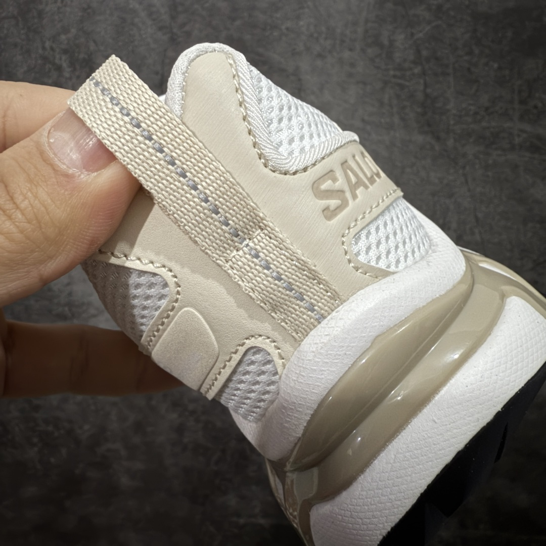 图片[2]-【巅峰升级版】 Salomon XT-6 Expanse 二代 香草色 477242 萨洛蒙复古潮流户外机能登山跑鞋 纯原外贸平台特供订单 耗时半年巨作 全套原纸板楦头开发 原厂特供网布配套加持 确保原汁原味 完美呈现版型 原档数据独家私模五层组合大底 原装Ortholite轻量化鞋垫 中底布带钢印编号 原厂TPU锁扣 进口港宝加持 后跟自然饱满 还原公司包裹性 鞋面以“锯齿”状的包裹系统呈现 在基色底之下加入了各种色点缀 将公司的最新技术和时尚前卫的造型融入耐用的长跑款式中 鞋面由 TPU 薄膜制成 并焊接在高耐磨网眼上 使其既时尚又坚固 由 ACS底盘支撑 可增强稳定性和支撑力 以及由橡胶凸耳 Contragrip外底覆盖的 EVA 缓冲中底 旨在应对崎岖的地形 鞋舌上的彩色Salomon 标签、Quicklace 系统以及鞋头、鞋舌和鞋跟上的附加品牌使细节更加完美 让穿着者可以轻松驾驭户外与通勤下的任何运动生活场景 无缝鞋身户外随意纵横 颜值与脚感兼备 出街通勤 绝对非常吸睛 你值得拥有 尺码：36 36.5 37.5 38 38.5 39 40 40.5 41 42 42.5 43 44 44.5 45-选品中心