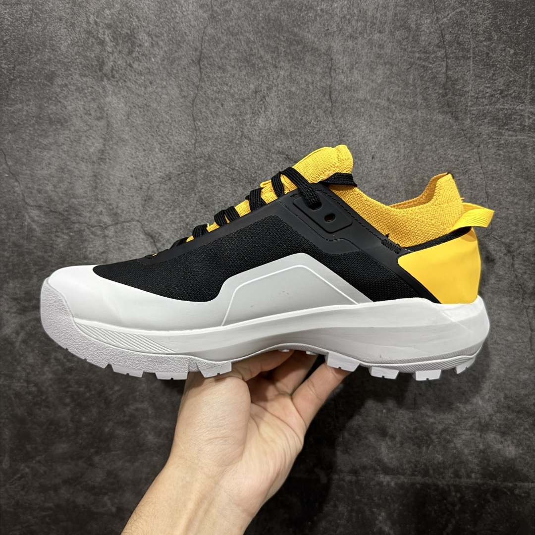 图片[2]-【公司级】Arcteryx始祖鸟 Vertex Alpine GTX M 男女情侣款低帮登山鞋 适合技术路线单日徒步穿着 aerios 鞋受到长途野外跑步鞋的启发 适合在变化的地形上进行快速轻快的徒步旅行穿着，舒适而有支撑性，鞋面更轻薄透气舒适。敏捷、稳定和技术路线上的自信源于vibram® megagrip外底、压缩eva内底以及一体的tpu 尺码：36-45-选品中心