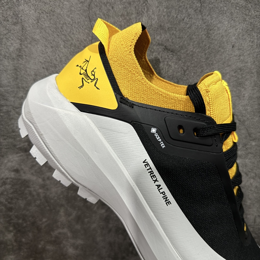 图片[7]-【公司级】Arcteryx始祖鸟 Vertex Alpine GTX M 男女情侣款低帮登山鞋 适合技术路线单日徒步穿着 aerios 鞋受到长途野外跑步鞋的启发 适合在变化的地形上进行快速轻快的徒步旅行穿着，舒适而有支撑性，鞋面更轻薄透气舒适。敏捷、稳定和技术路线上的自信源于vibram® megagrip外底、压缩eva内底以及一体的tpu 尺码：36-45-选品中心