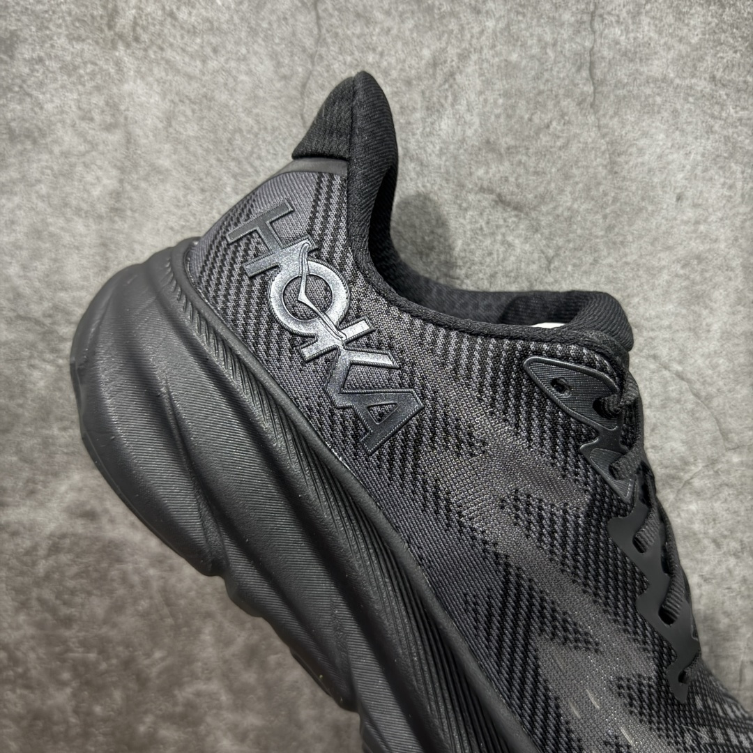 图片[7]-【纯原H版】HOKA ONE ONE Clifton 克里夫顿9代 市场顶级版本 正确细节组合大底 超高品质 欢迎对比 平台电商货盘订单 稳定补货 不断码 配套原装针织网面和纱线 原厂配套泡棉中底 既轻又缓震 原厂配套进口海绵填充 真正1：1工艺出品 尺码：36 36.5 37.5 38 38.5 39 40 40.5 41 42 42.5 43 44 44.5 45-选品中心