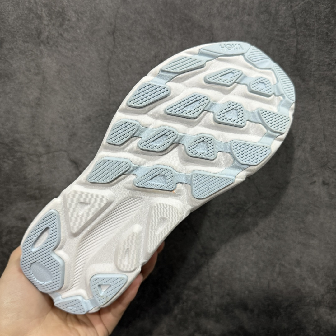 图片[9]-【纯原H版】HOKA ONE ONE Clifton 克里夫顿9代 市场顶级版本 正确细节组合大底 超高品质 欢迎对比 平台电商货盘订单 稳定补货 不断码 配套原装针织网面和纱线 原厂配套泡棉中底 既轻又缓震 原厂配套进口海绵填充 真正1：1工艺出品 尺码：36 36.5 37.5 38 38.5 39 40 40.5 41 42 42.5 43 44 44.5 45-选品中心