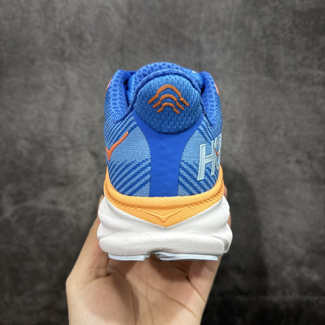 图片[4]-【纯原H版】HOKA ONE ONE Clifton 克里夫顿9代 市场顶级版本 正确细节组合大底 超高品质 欢迎对比 平台电商货盘订单 稳定补货 不断码 配套原装针织网面和纱线 原厂配套泡棉中底 既轻又缓震 原厂配套进口海绵填充 真正1：1工艺出品 尺码：36 36.5 37.5 38 38.5 39 40 40.5 41 42 42.5 43 44 44.5 45-选品中心