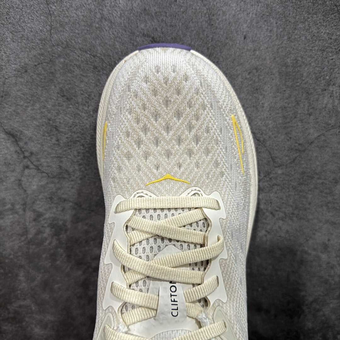 图片[5]-【纯原H版】HOKA ONE ONE Clifton 克里夫顿9代 市场顶级版本 正确细节组合大底 超高品质 欢迎对比 平台电商货盘订单 稳定补货 不断码 配套原装针织网面和纱线 原厂配套泡棉中底 既轻又缓震 原厂配套进口海绵填充 真正1：1工艺出品 尺码：36 36.5 37.5 38 38.5 39 40 40.5 41 42 42.5 43 44 44.5 45-选品中心