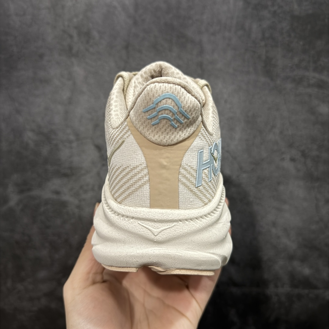 图片[4]-【纯原H版】HOKA ONE ONE Clifton 克里夫顿9代 市场顶级版本 正确细节组合大底 超高品质 欢迎对比 平台电商货盘订单 稳定补货 不断码 配套原装针织网面和纱线 原厂配套泡棉中底 既轻又缓震 原厂配套进口海绵填充 真正1：1工艺出品 尺码：36 36.5 37.5 38 38.5 39 40 40.5 41 42 42.5 43 44 44.5 45-选品中心