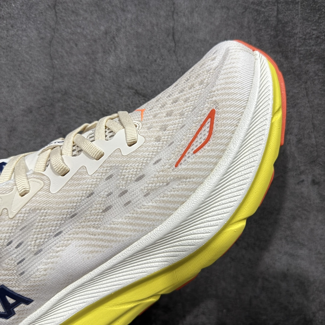 图片[6]-【纯原H版】HOKA ONE ONE Clifton 克里夫顿9代 市场顶级版本 正确细节组合大底 超高品质 欢迎对比 平台电商货盘订单 稳定补货 不断码 配套原装针织网面和纱线 原厂配套泡棉中底 既轻又缓震 原厂配套进口海绵填充 真正1：1工艺出品 尺码：36 36.5 37.5 38 38.5 39 40 40.5 41 42 42.5 43 44 44.5 45-选品中心