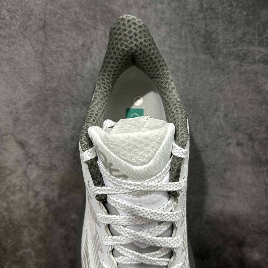 图片[8]-【纯原H版】HOKA ONE ONE Clifton 克里夫顿9代 市场顶级版本 正确细节组合大底 超高品质 欢迎对比 平台电商货盘订单 稳定补货 不断码 配套原装针织网面和纱线 原厂配套泡棉中底 既轻又缓震 原厂配套进口海绵填充 真正1：1工艺出品 尺码：36 36.5 37.5 38 38.5 39 40 40.5 41 42 42.5 43 44 44.5 45-选品中心