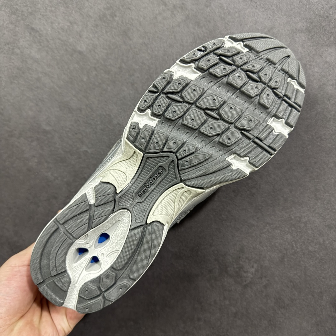 图片[9]-【K版】New Balance 740 复古跑鞋 小红书爆款 官网售罄 这双鞋确实是NB家经典复古款式之一，以全新科技诠释，成功打造740鞋款，鞋面在保持740基本线条和片层结构的同时，采用更为简洁、流畅的设计语言 货号： GR740MG 尺码：36-45-选品中心