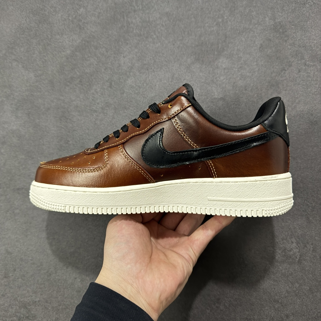 图片[2]-【定制版】公司级NIke Air Force 1 \’07 Low “LV联名–棕黑白底” 空军一号低帮 运动鞋 休闲鞋 折边针车 工艺难度大 原楦头原纸板 高端定制鞋盒 原厂鞋底 超高清洁度 细节完美 货号：DF0188-120 尺码：36 36.5 37.5 38 38.5 39 40 40.5 41 42 42.5 43 44 44.5 45 编码：HXSB310320-选品中心