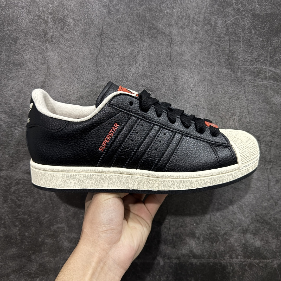 【GX纯原】adidas originals SUPERSTAR Paris 贝壳头联名黑红 货号：JQ3223 渠道正品订单 诠释市场最高工艺水平 贝壳头经典小白板鞋 专柜上架同步配色 全鞋进口头层皮料打造。区别市面普通真标版本，进出专柜无压力 尺码：35 36 36.5 37.5 38 38.5 39 4040.5 41 42 42.5 43 44 44.5 45-选品中心
