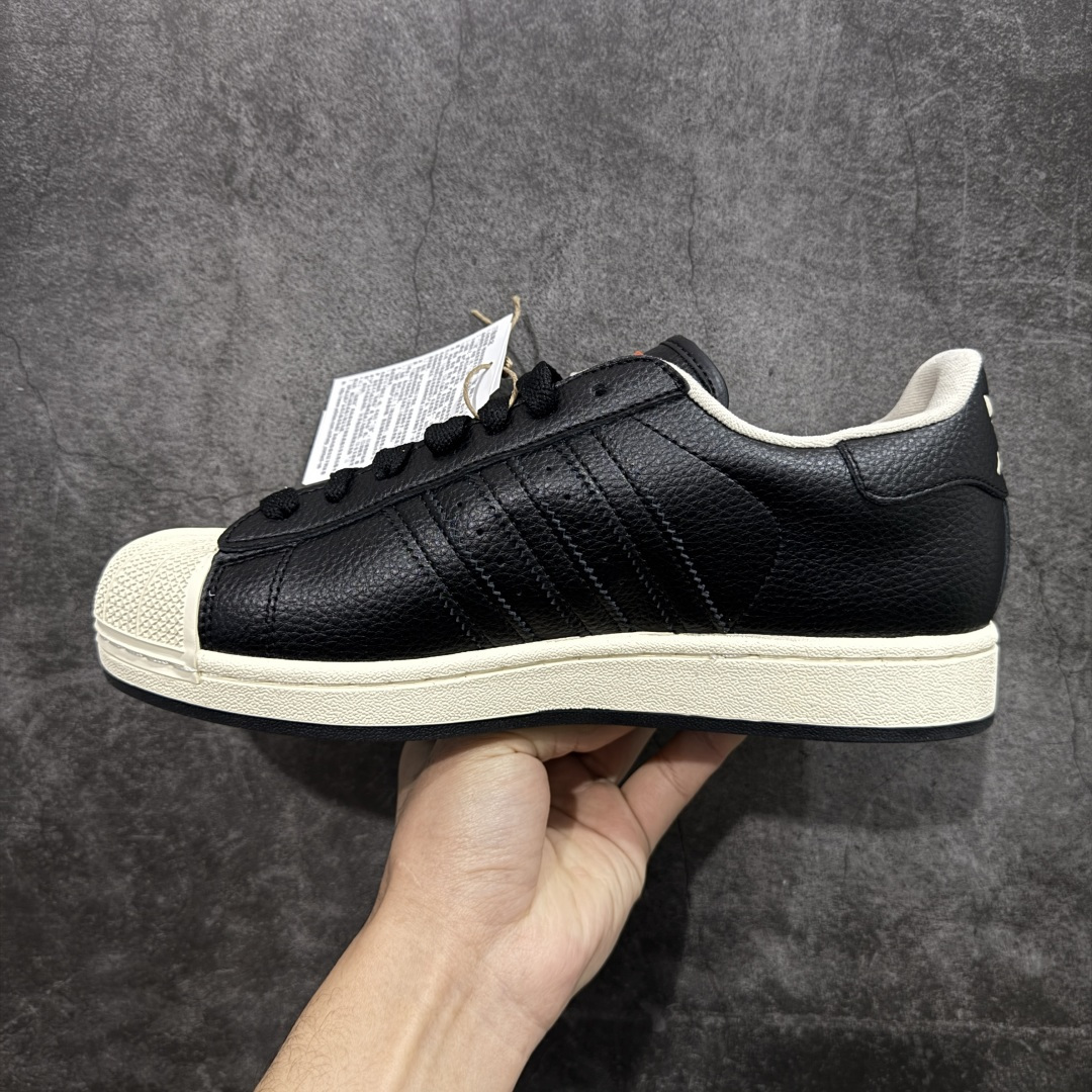 图片[2]-【GX纯原】adidas originals SUPERSTAR Paris 贝壳头联名黑红 货号：JQ3223 渠道正品订单 诠释市场最高工艺水平 贝壳头经典小白板鞋 专柜上架同步配色 全鞋进口头层皮料打造。区别市面普通真标版本，进出专柜无压力 尺码：35 36 36.5 37.5 38 38.5 39 4040.5 41 42 42.5 43 44 44.5 45-选品中心